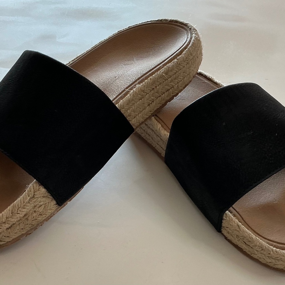 Roxy beachy slide Espadrille black and brown size 8.5